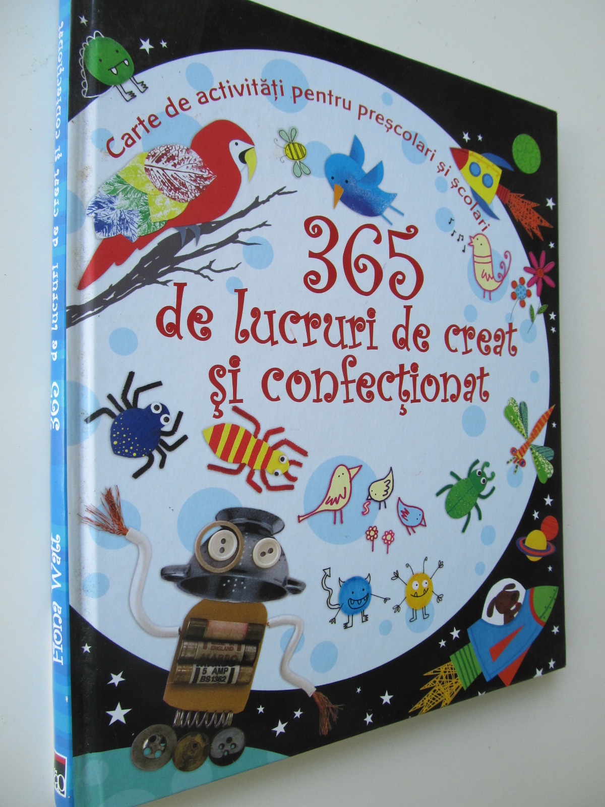 365 de lucruri de creat si confectionat - carte de activitati pentru prescolari si scolari - Fiona Watt | Detalii carte