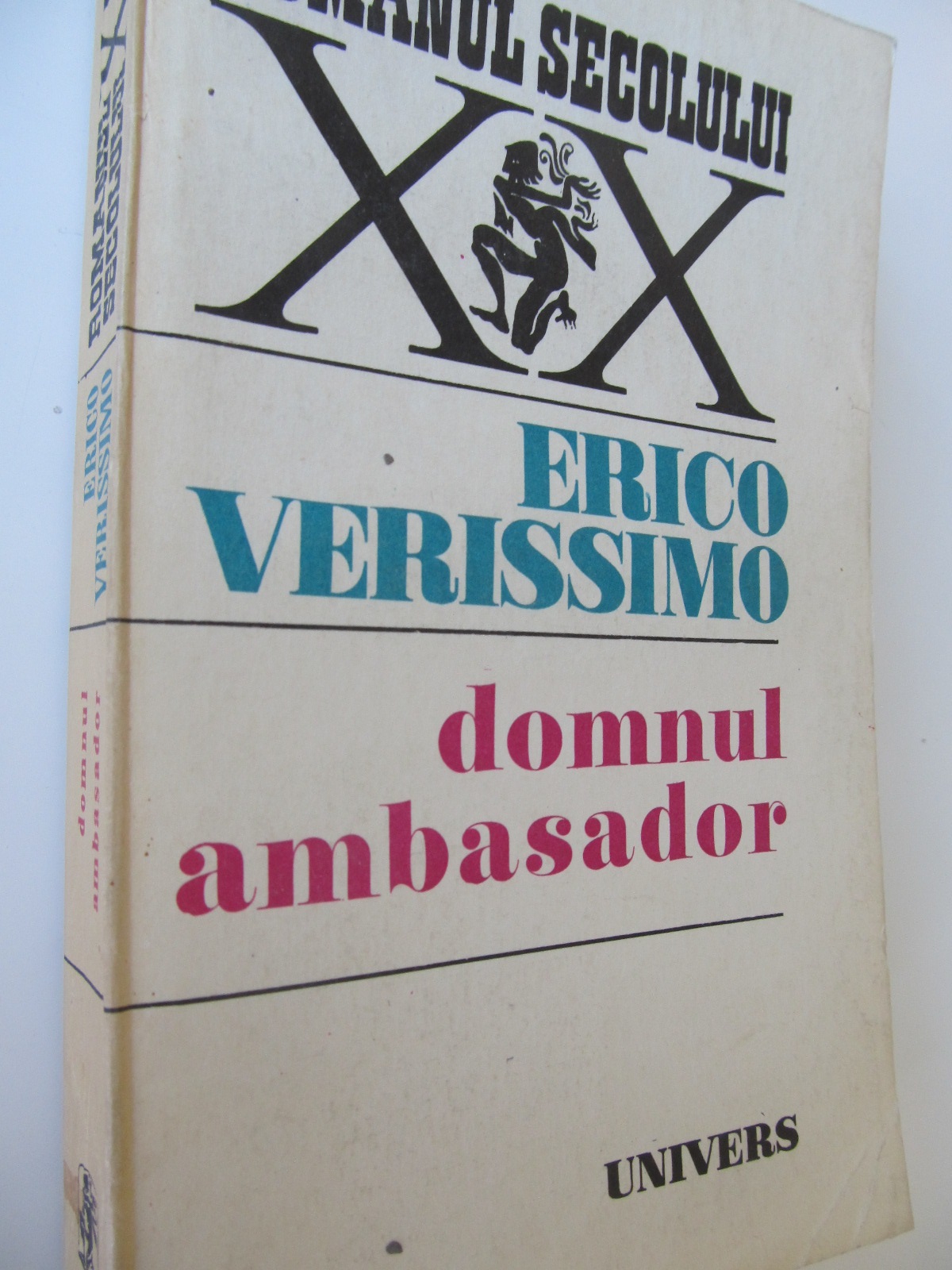 Domnul ambasador - Enrico Verissimo | Detalii carte