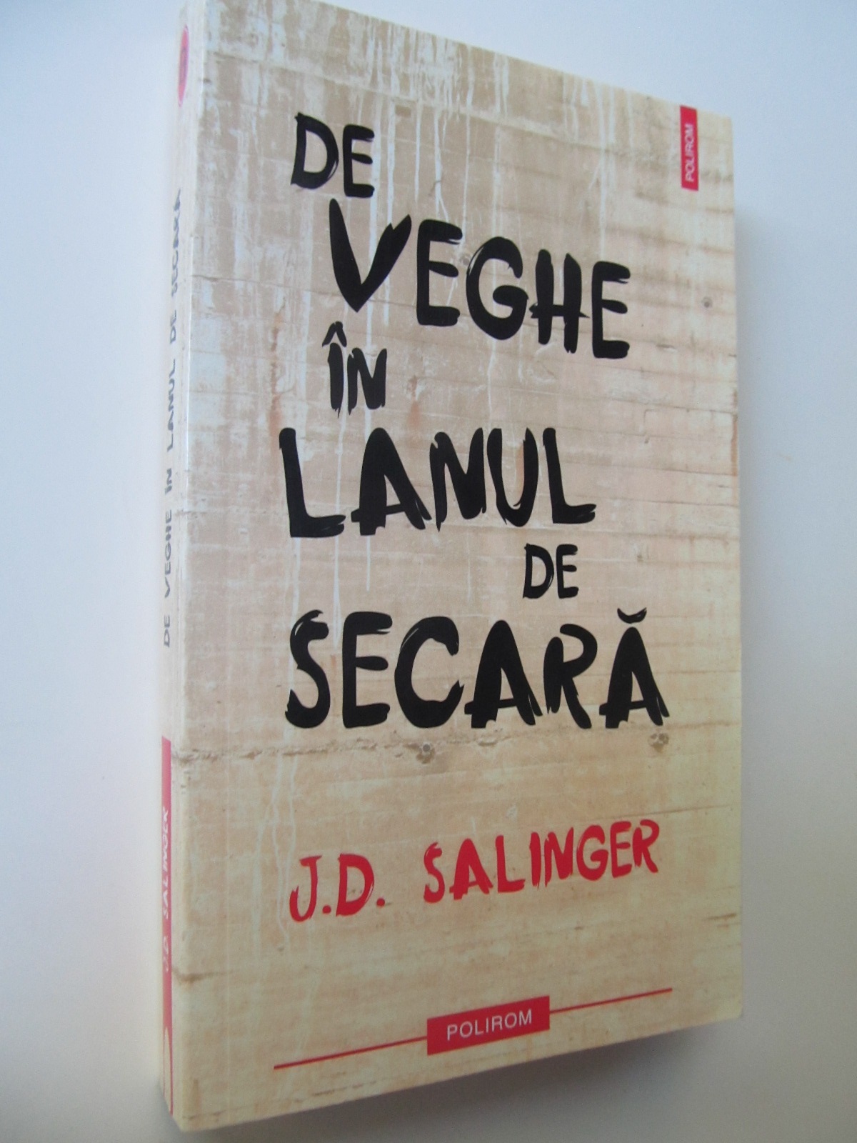 De veghe in lanul de secara - J. D. Salinger | Detalii carte