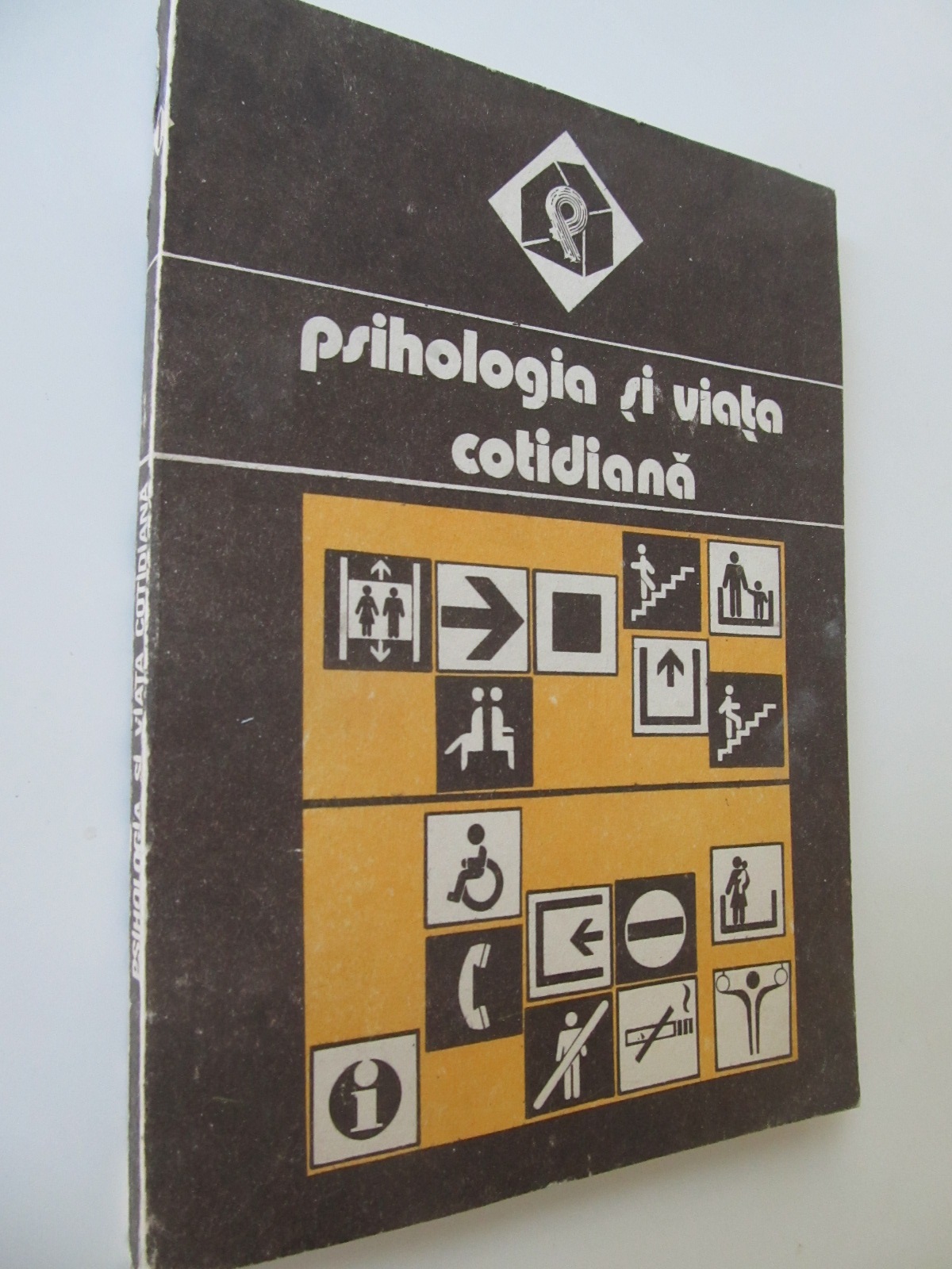 Psihologia si viata cotidiana - Valeriu Ceausu , Horia Pitariu , ... | Detalii carte