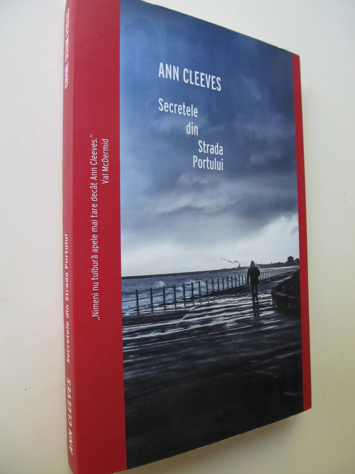 Secretele din strada Portului - Ann Cleeves | Detalii carte