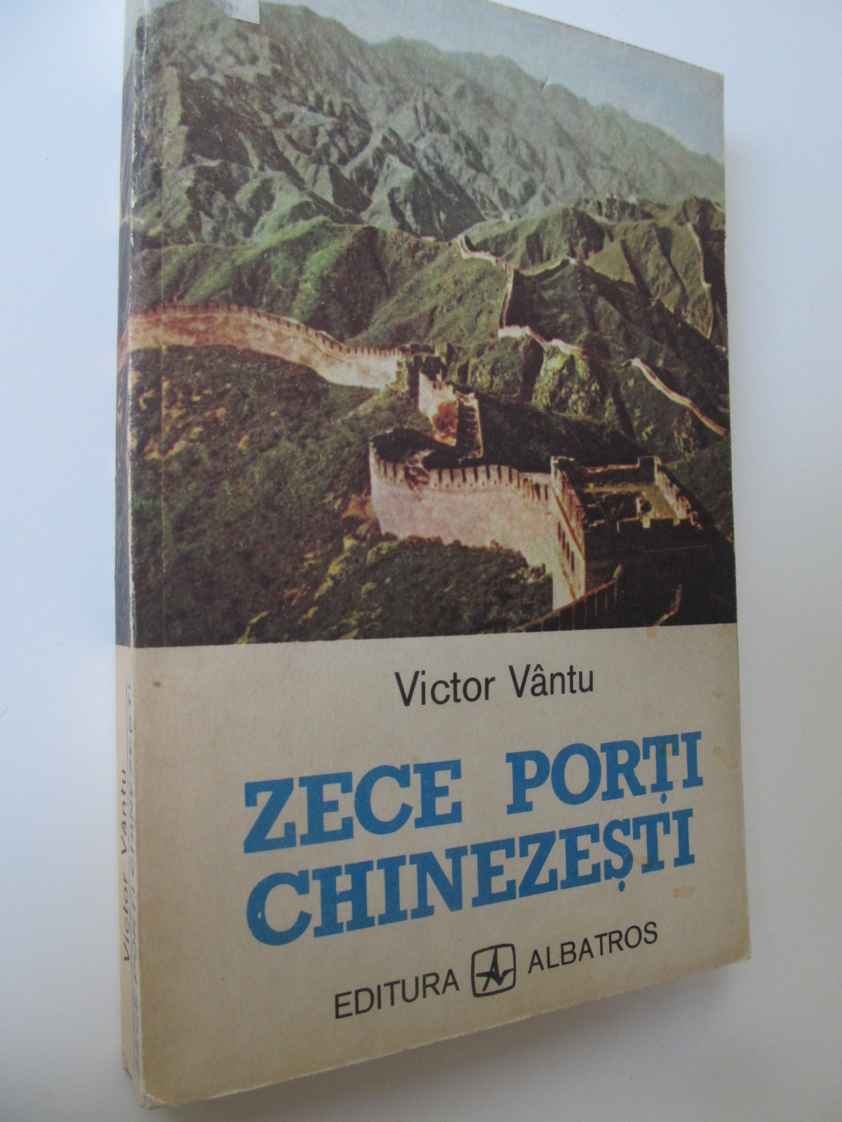 Zece porti chinezesti - Victor Vantu | Detalii carte