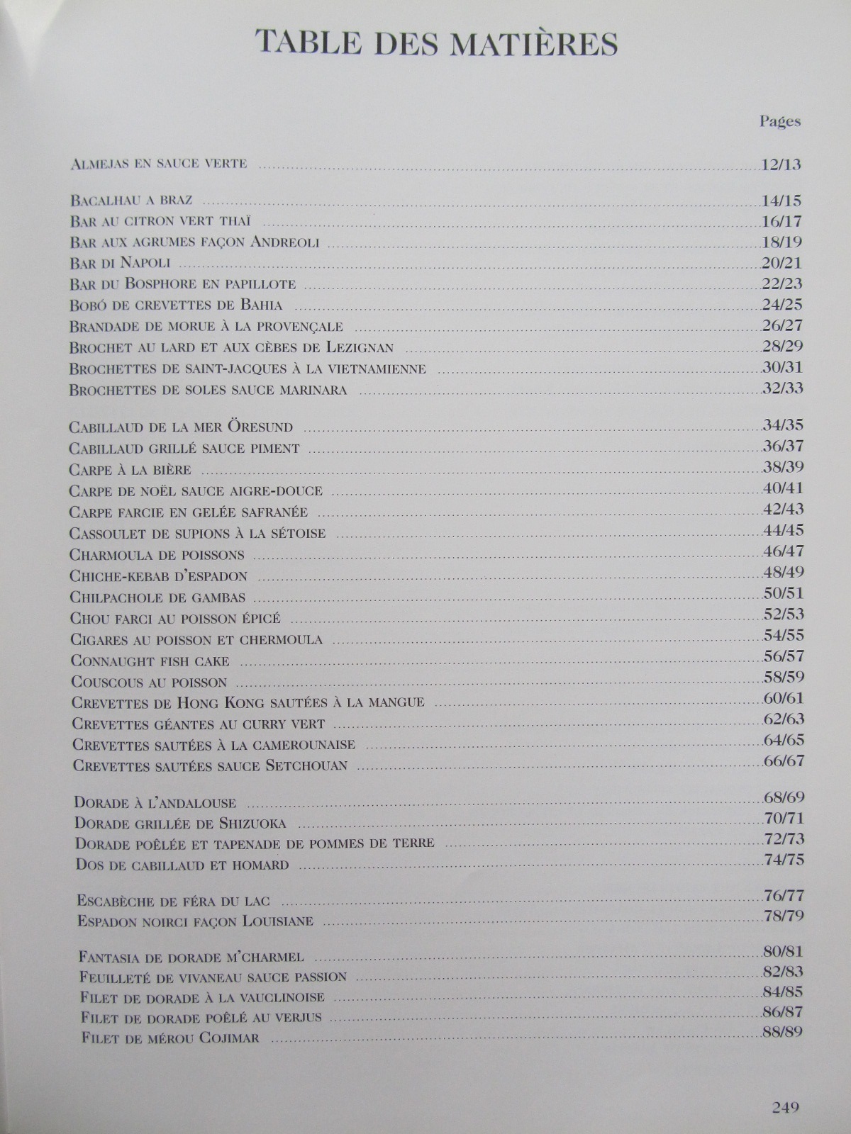 Carte Le monde des delices Les poissons (retete de peste din toata lume) - format foarte mare - ***
