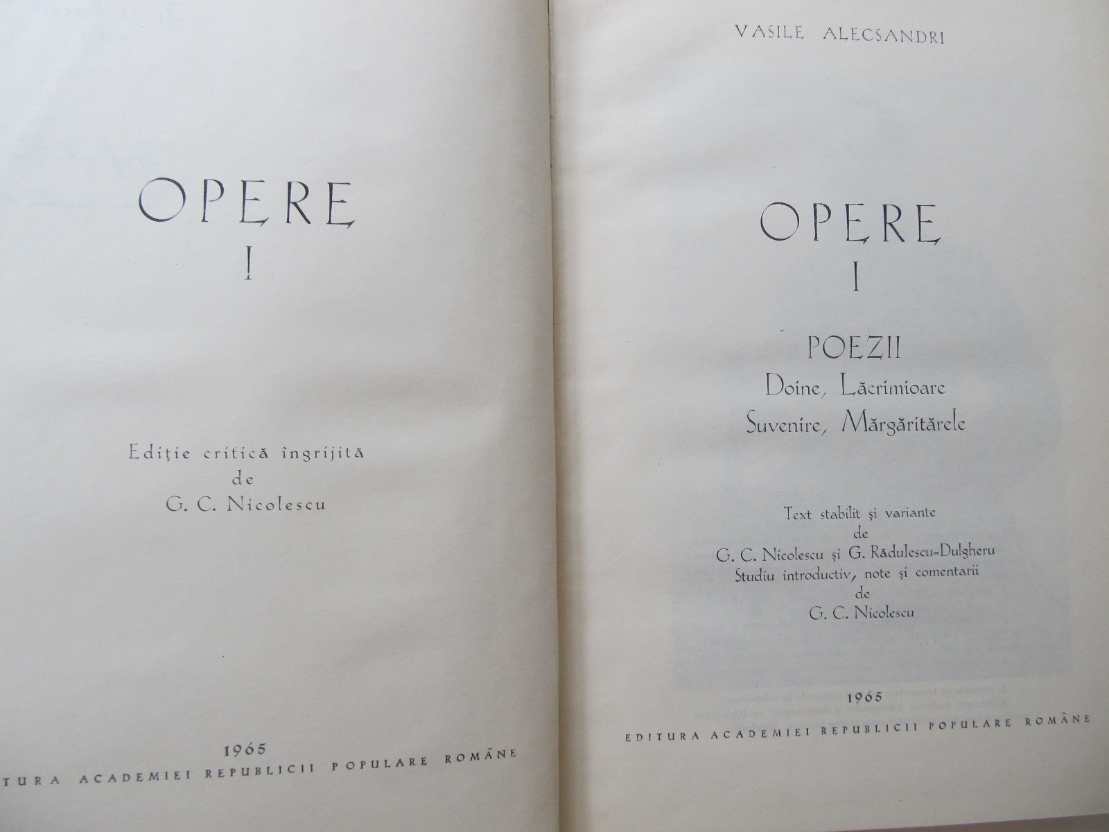 Carte Opere (vol. 1) Poezii Doine Lacramioare Suvenire Margaritarele - Vasile Alecsandri