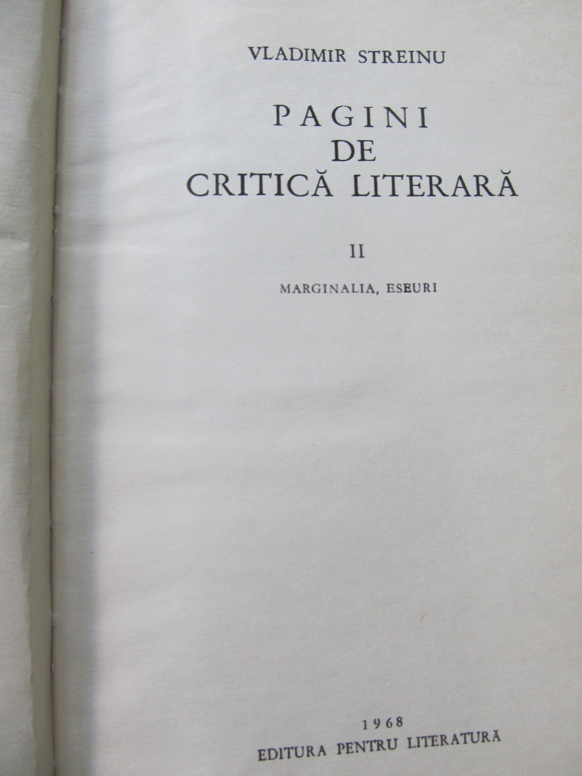 Carte Pagini de critica literara (vol. 2) - Marginalia , Eseuri - Vladimir Streinu