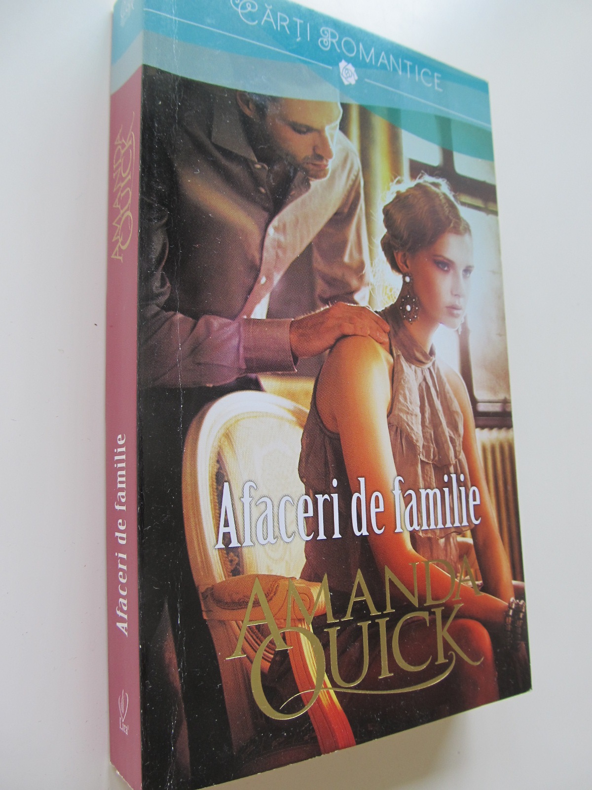 Afaceri de familie - Amanda Quick | Detalii carte