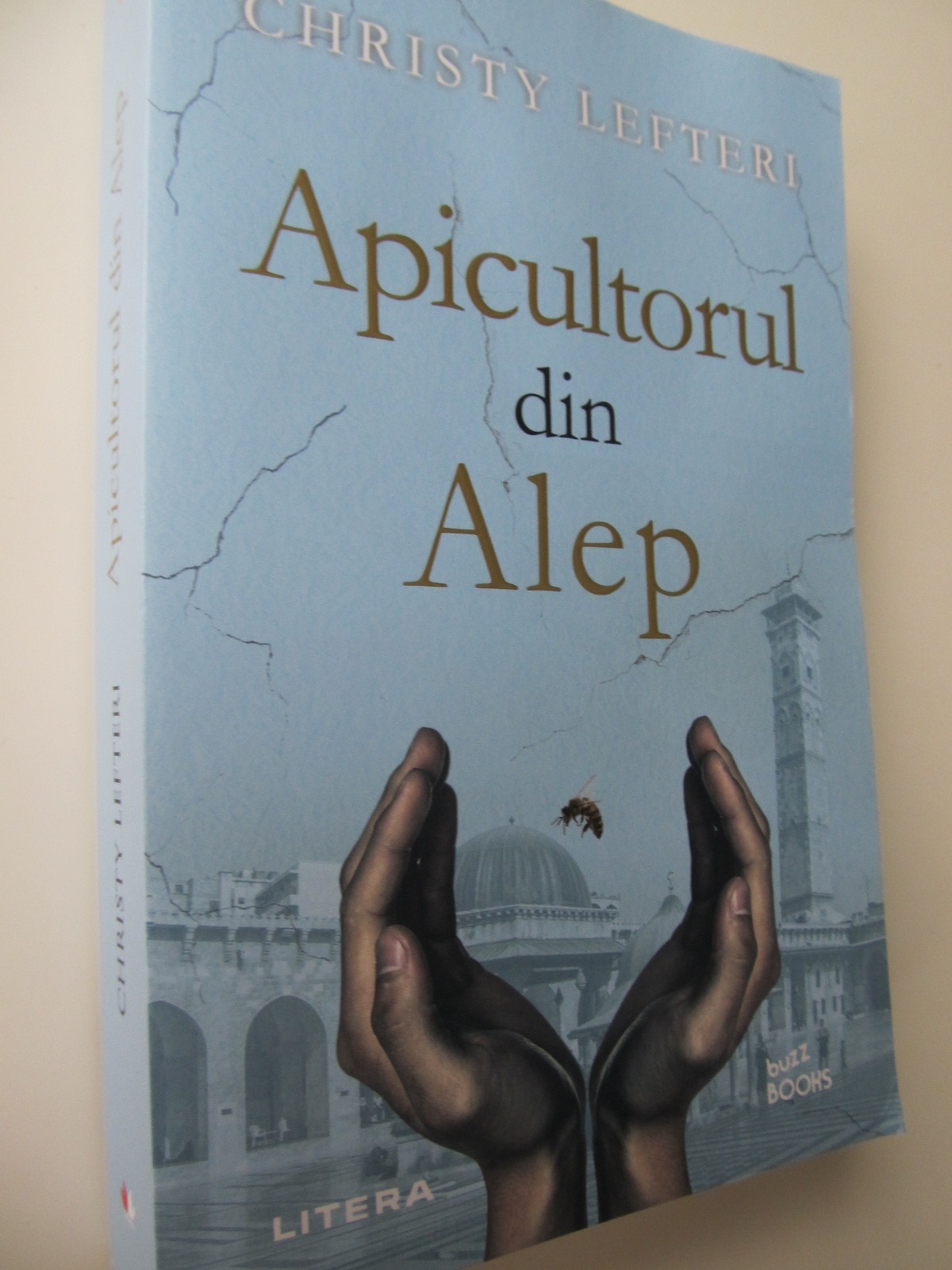 Apicultorul din Alep - Christy Lefteri | Detalii carte