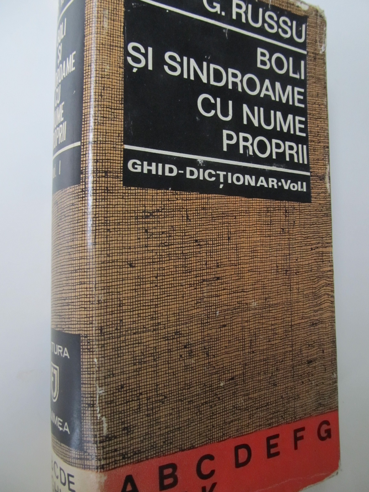 Boli si sindroame cu nume proprii - Ghid dictionar (vol. 1) - (A-K) - G. Russu | Detalii carte