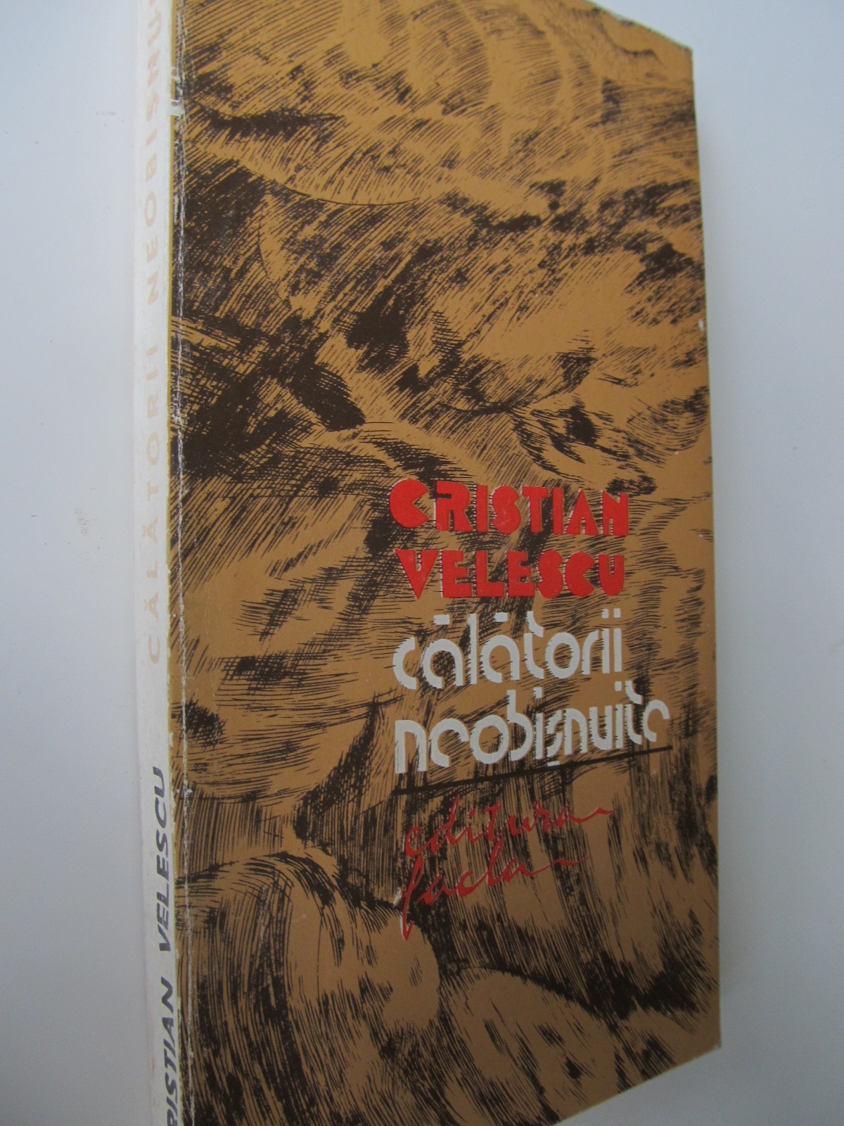 Calatorii neobisnuite - Cristian Velescu | Detalii carte