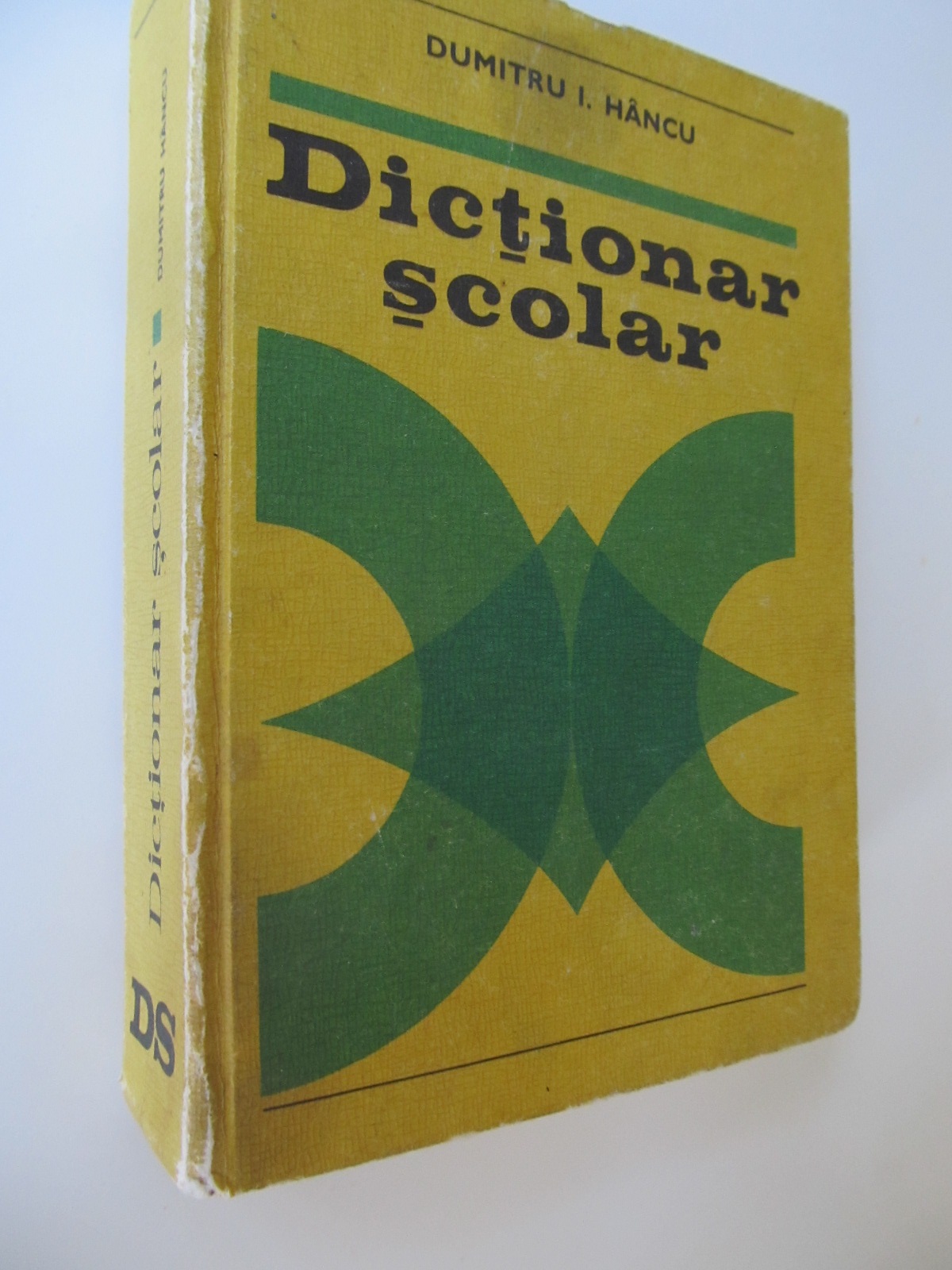 Dictionar scolar - Dumitru Hancu | Detalii carte
