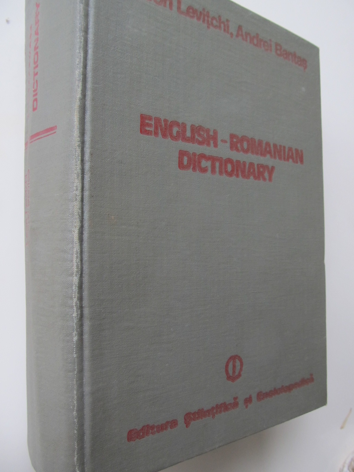 English - Romanian Dictionary (Dictionar Englez Roman) -70000 cuvinte - Leon Levintchi , Andrei Bantas | Detalii carte