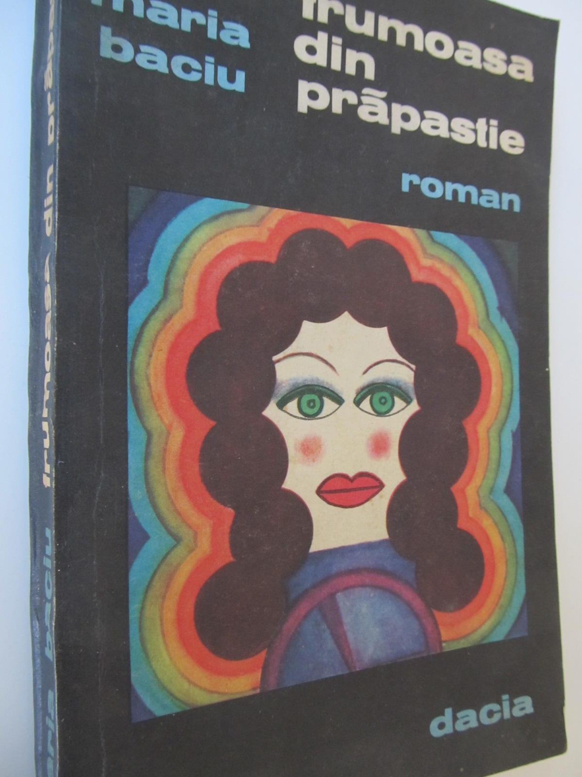 Frumoasa din prapastie - Maria Baciu | Detalii carte