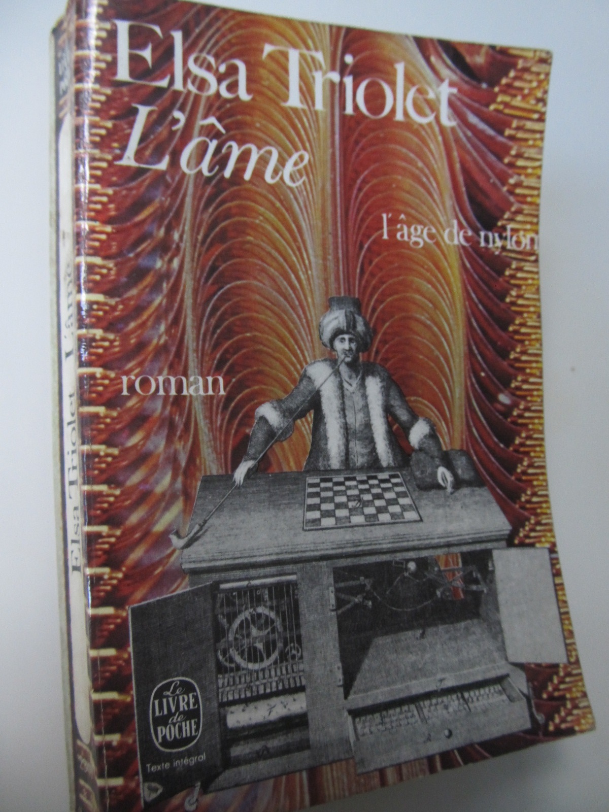 L'Age de nylon - L'Ame (Le Livre de poche) - Elsa Triolet | Detalii carte