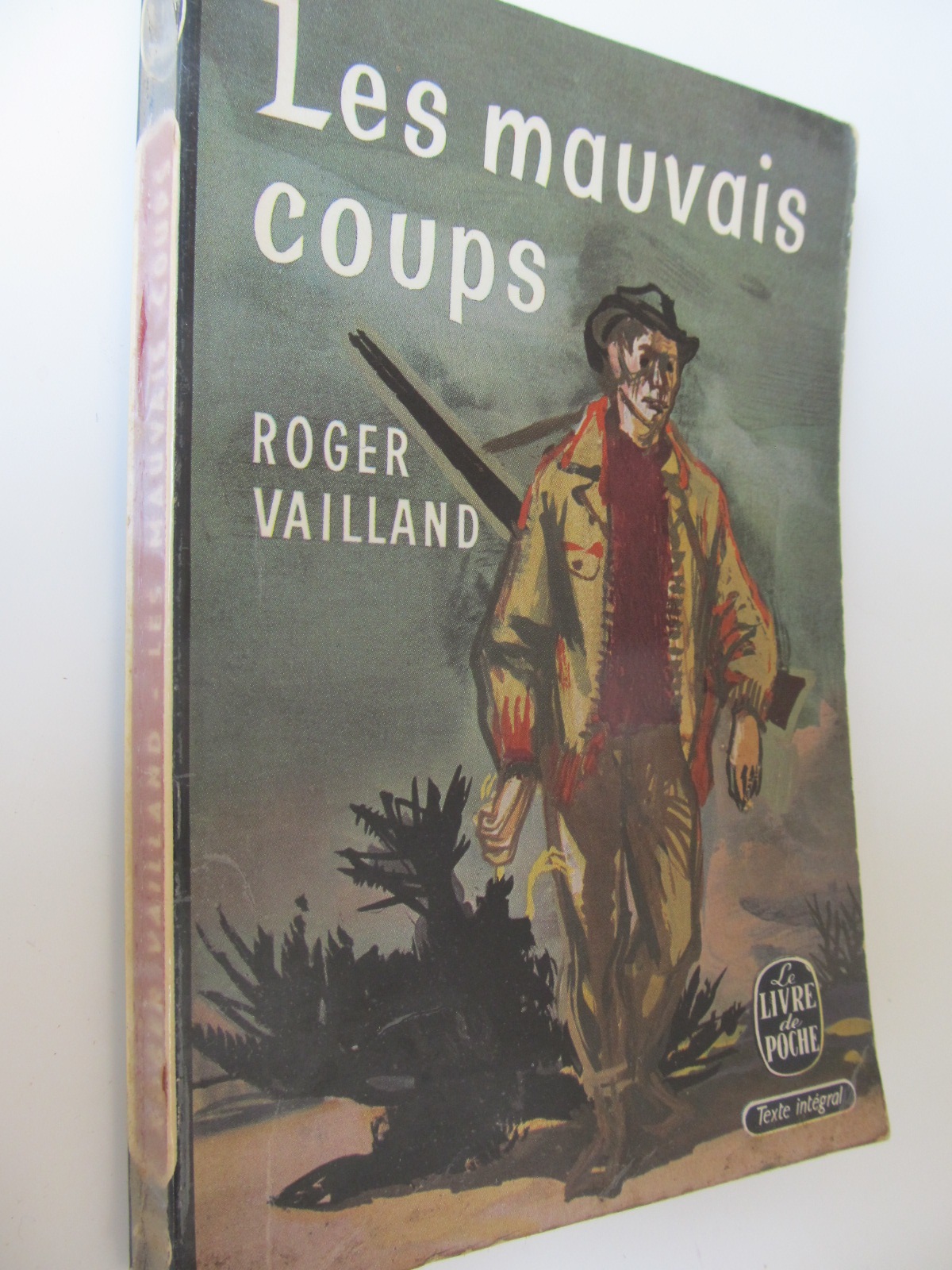 Les mauvais coups (Le Livre de la poche) - lb. franceza - Roger Vailland | Detalii carte