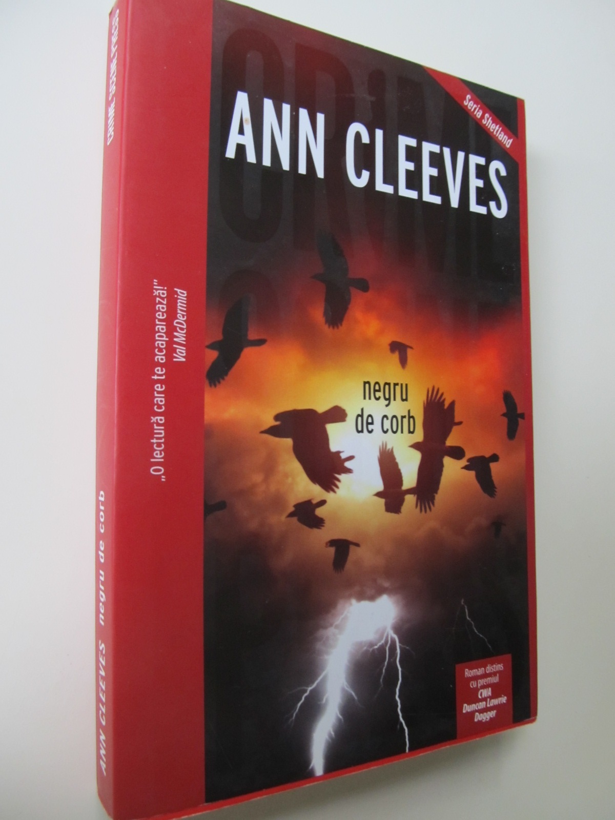 Negru de corb - Ann Cleeves | Detalii carte