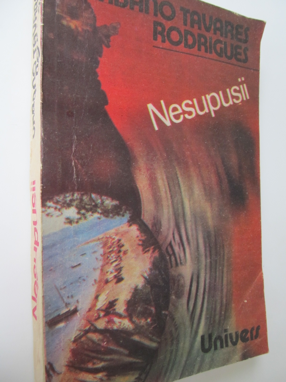 Nesupusii - Sfarsit de exil - Urbano Tavares Rodrigues | Detalii carte