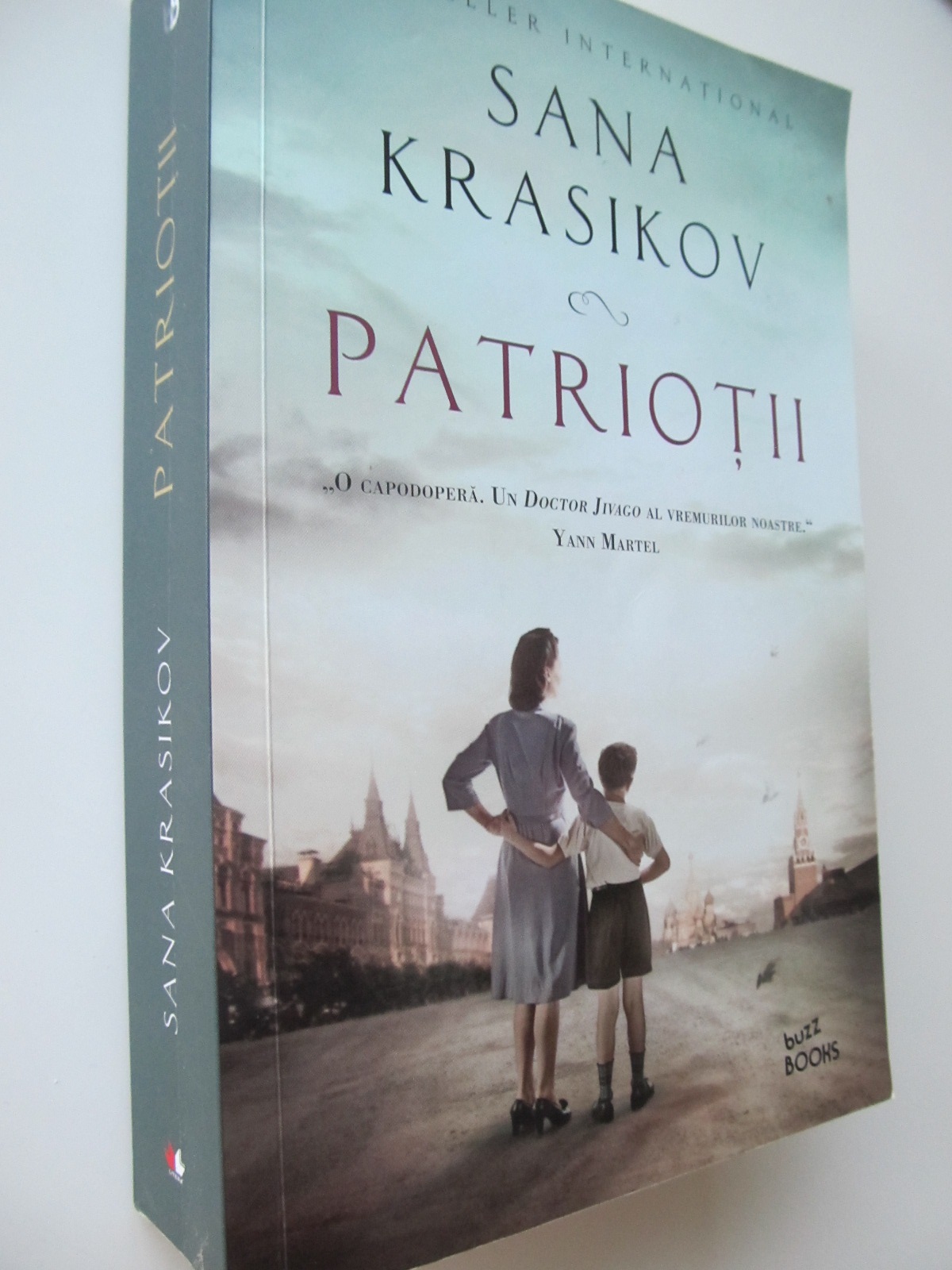 Patriotii - Sana Krasikov | Detalii carte