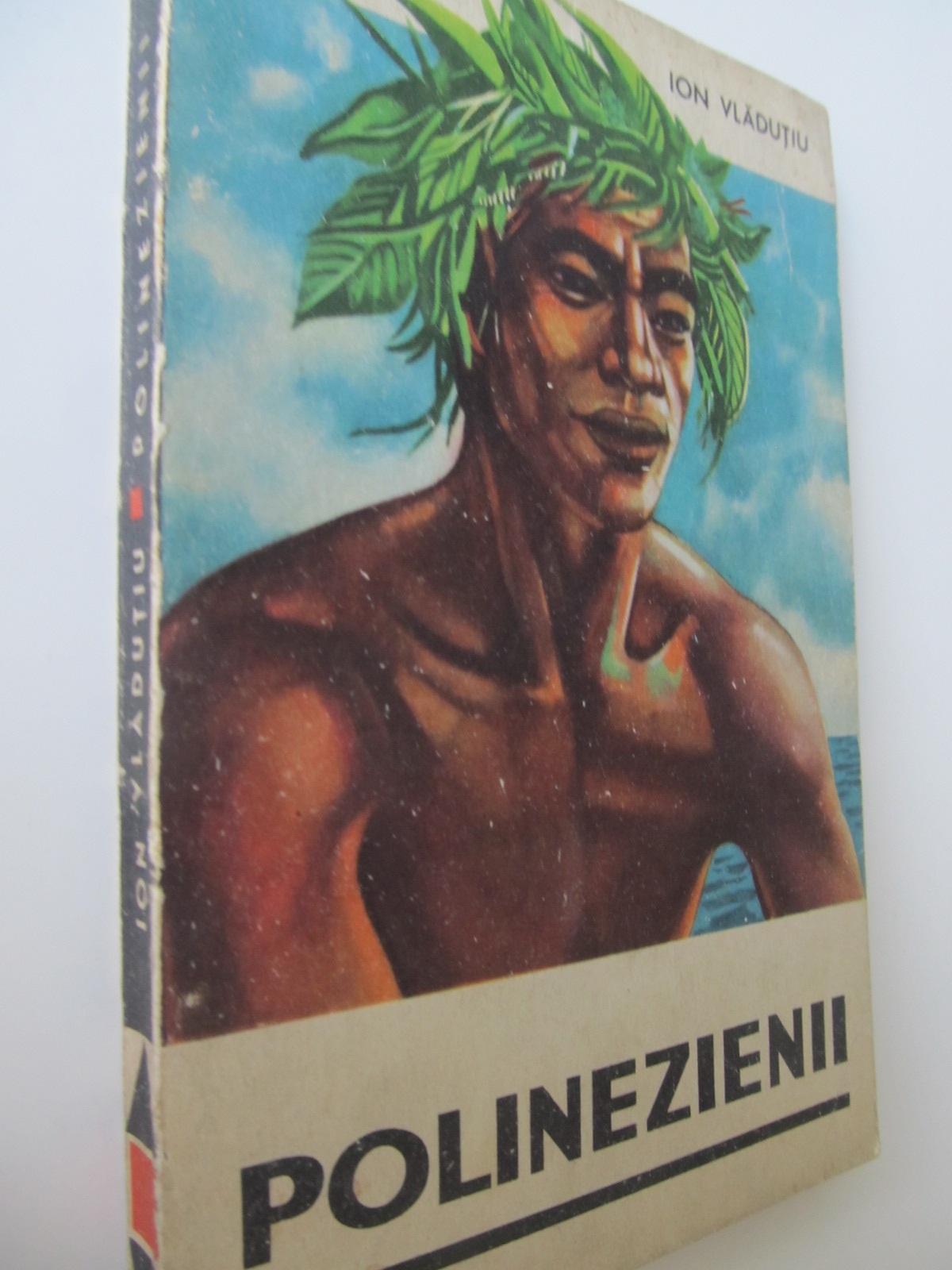 Polinezienii - Ion Vladutiu | Detalii carte
