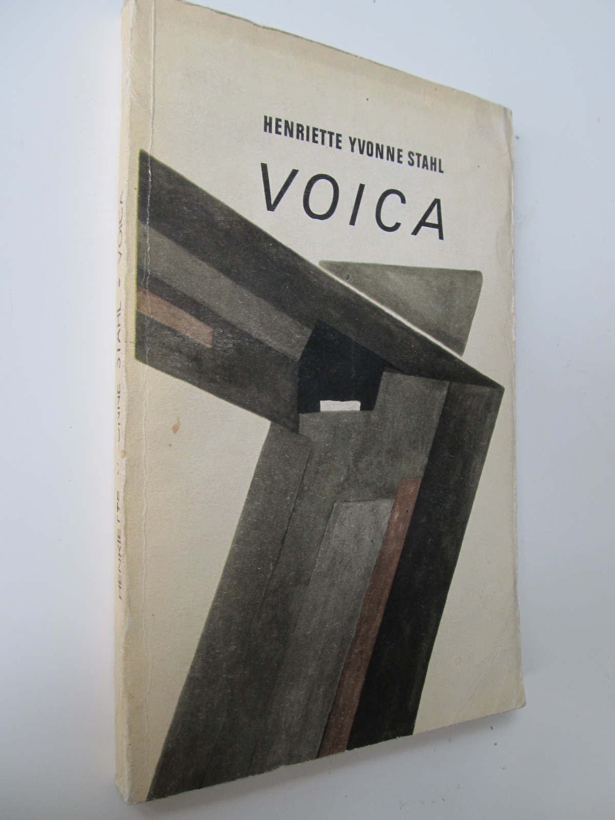 Voica - Henriette Yvonne Stahl | Detalii carte